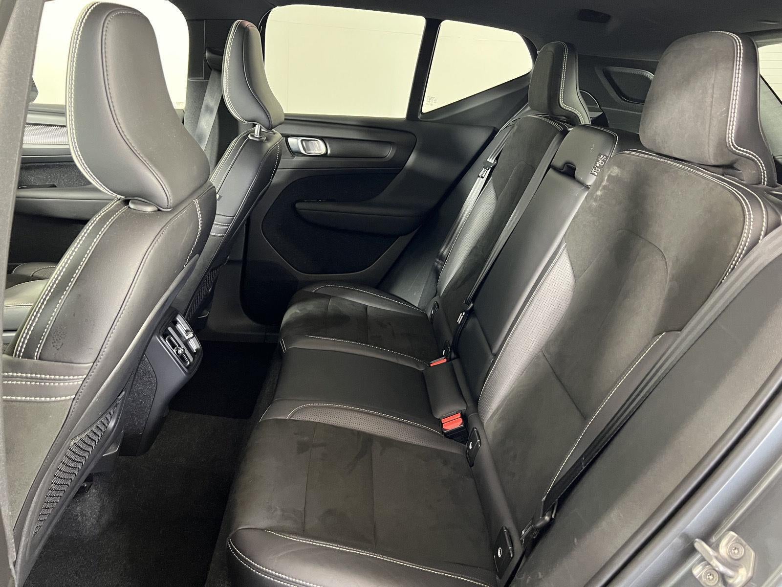 2019 Volvo XC40 R-Design