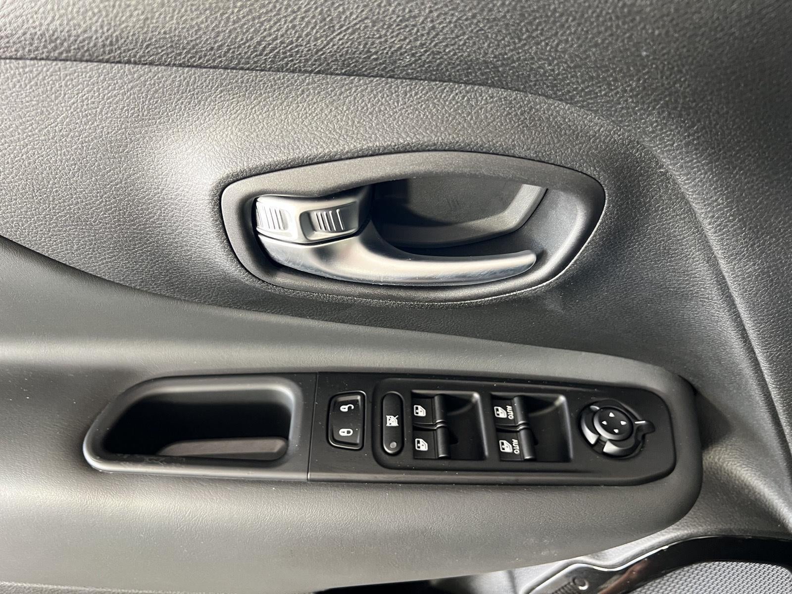 2022 Jeep Renegade Altitude