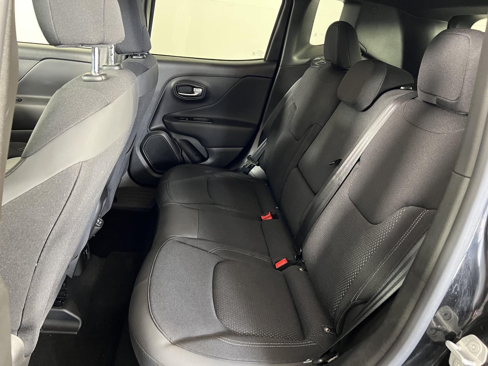 2022 Jeep Renegade Altitude