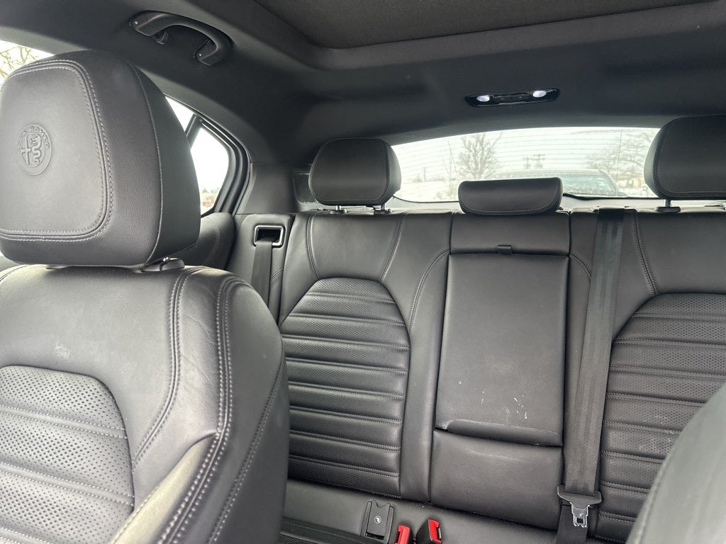 2022 Alfa Romeo Stelvio Veloce