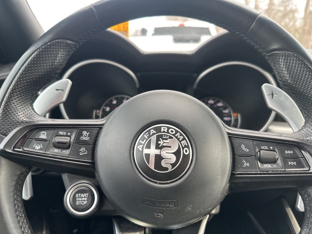 2022 Alfa Romeo Stelvio Veloce