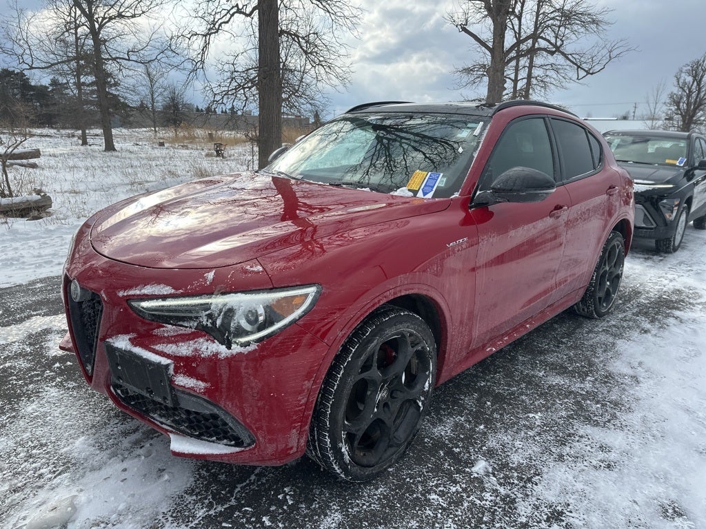 2022 Alfa Romeo Stelvio Veloce
