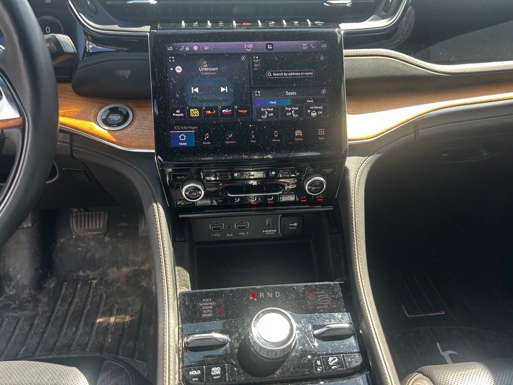 2022 Jeep Grand Cherokee L Summit
