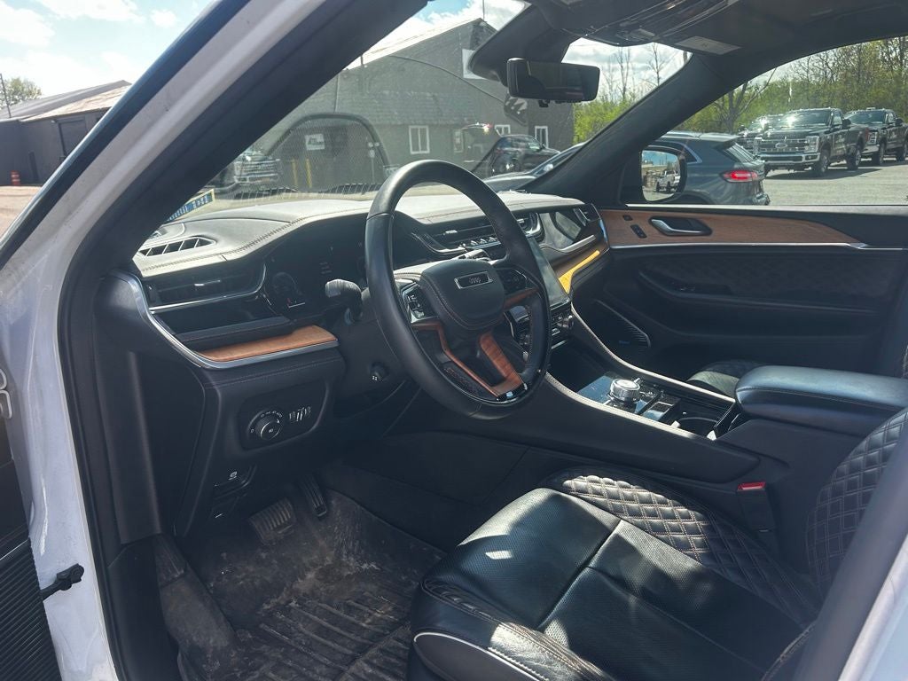 2022 Jeep Grand Cherokee L Summit