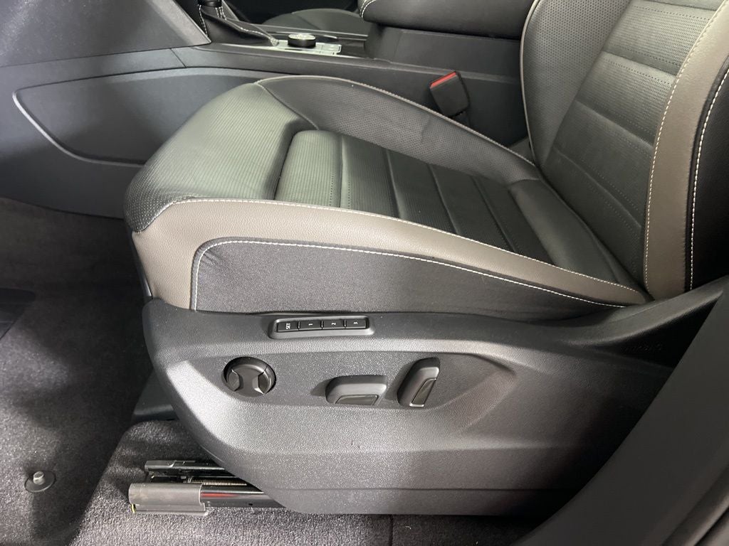 2021 Volkswagen Atlas Cross Sport 3.6L V6 SEL Premium