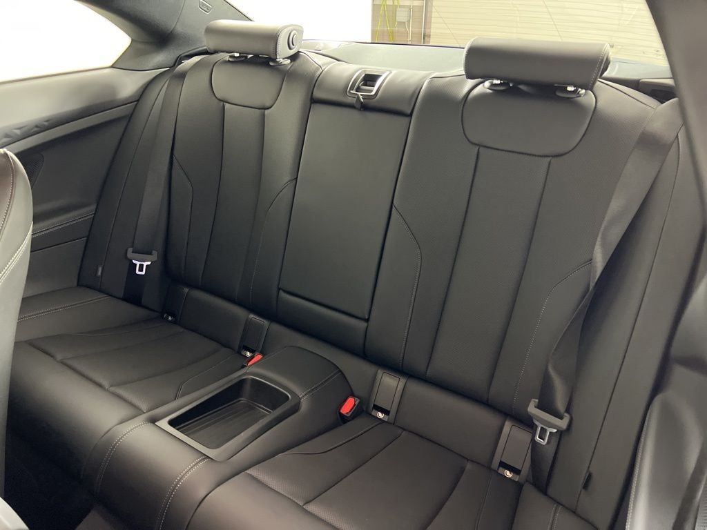 2025 BMW 2 Series 230i xDrive