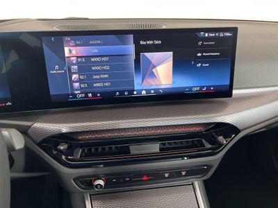 2025 BMW 3 Series 330i xDrive