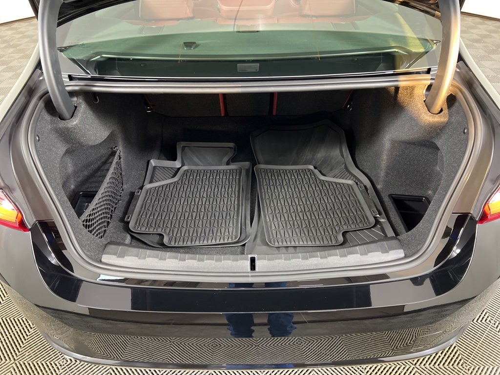 2023 BMW 3 Series 330i xDrive