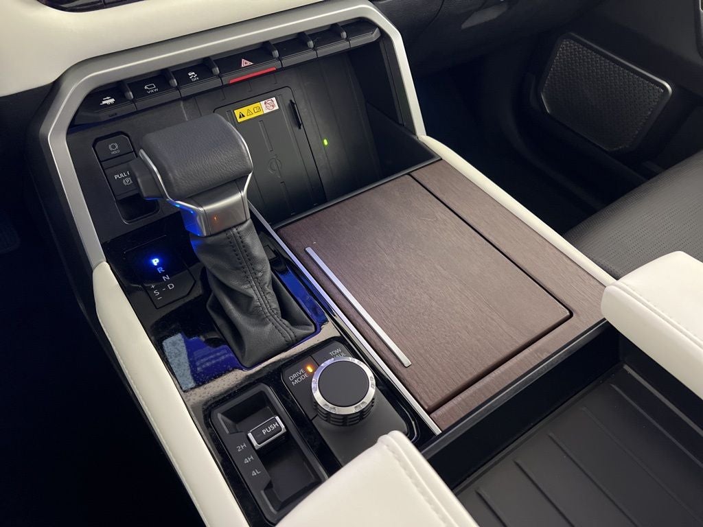 2023 Toyota Tundra Hybrid Capstone