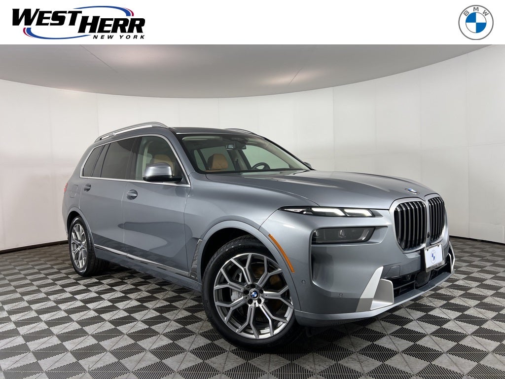 2025 BMW X7 xDrive40i