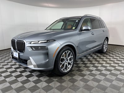 2025 BMW X7 xDrive40i