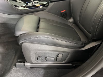 2025 BMW X4 xDrive30i