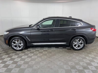 2025 BMW X4 xDrive30i