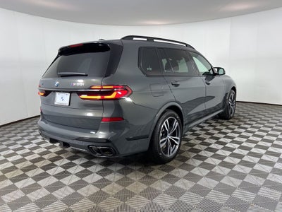 2026 BMW X7 M60i