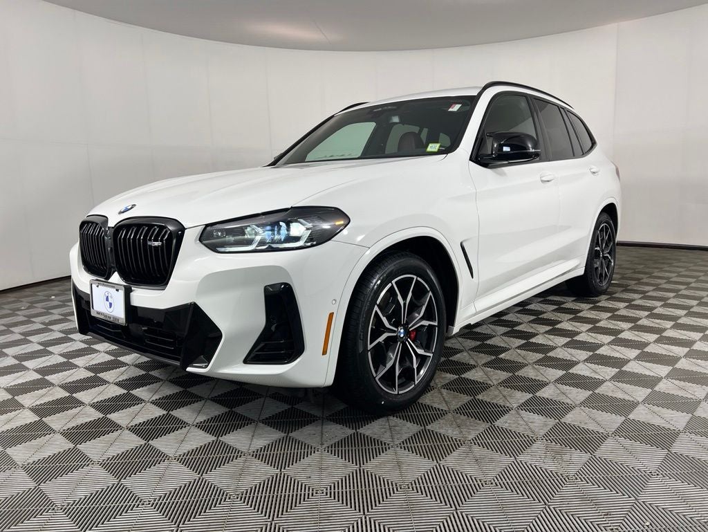 2024 BMW X3 M40i