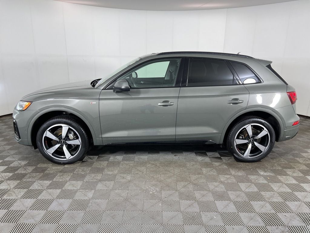 2023 Audi Q5 45 S line Prestige quattro