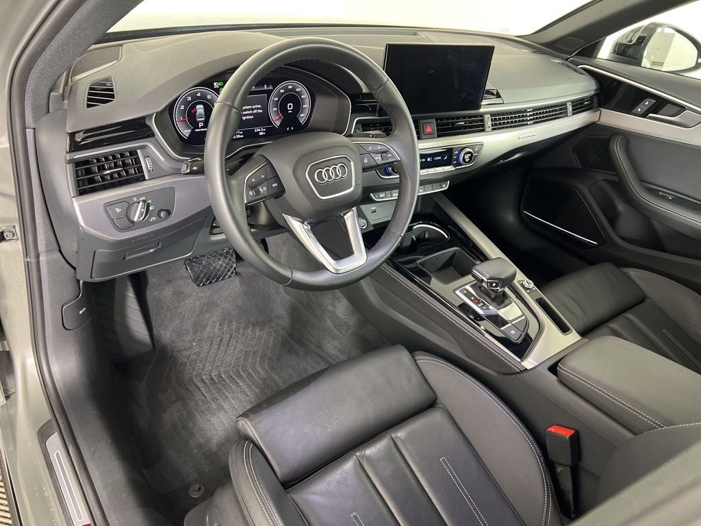 2023 Audi A4 45 S line Premium Plus quattro