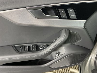 2023 Audi A4 45 S line Premium Plus quattro