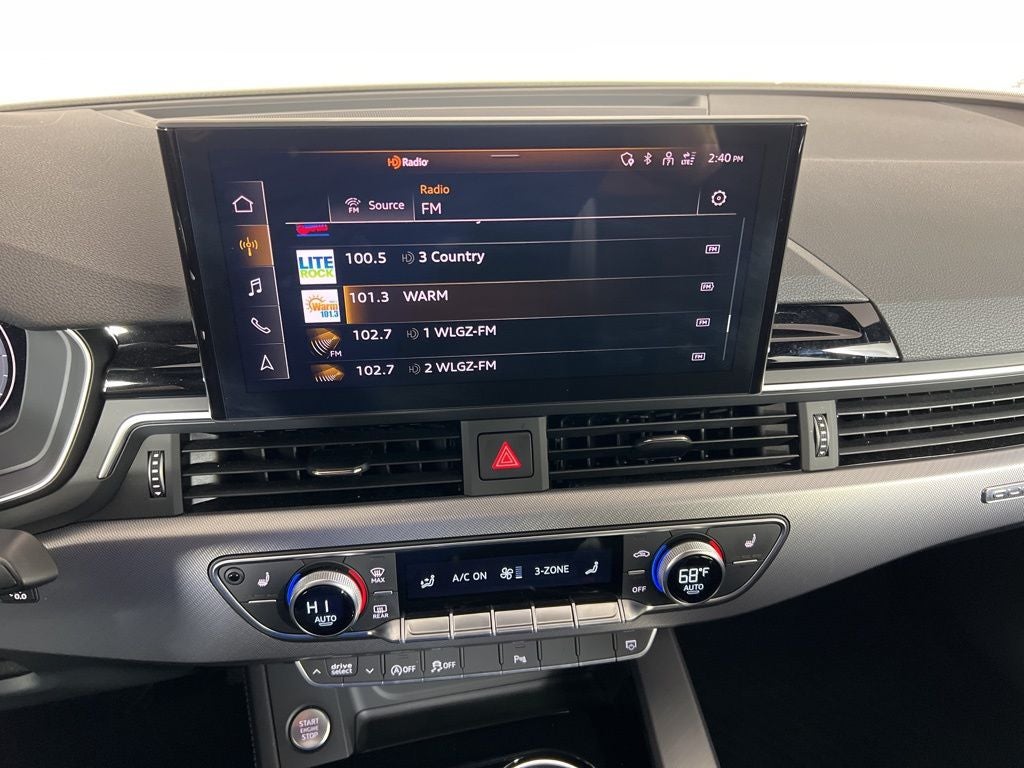 2023 Audi A4 45 S line Premium Plus quattro