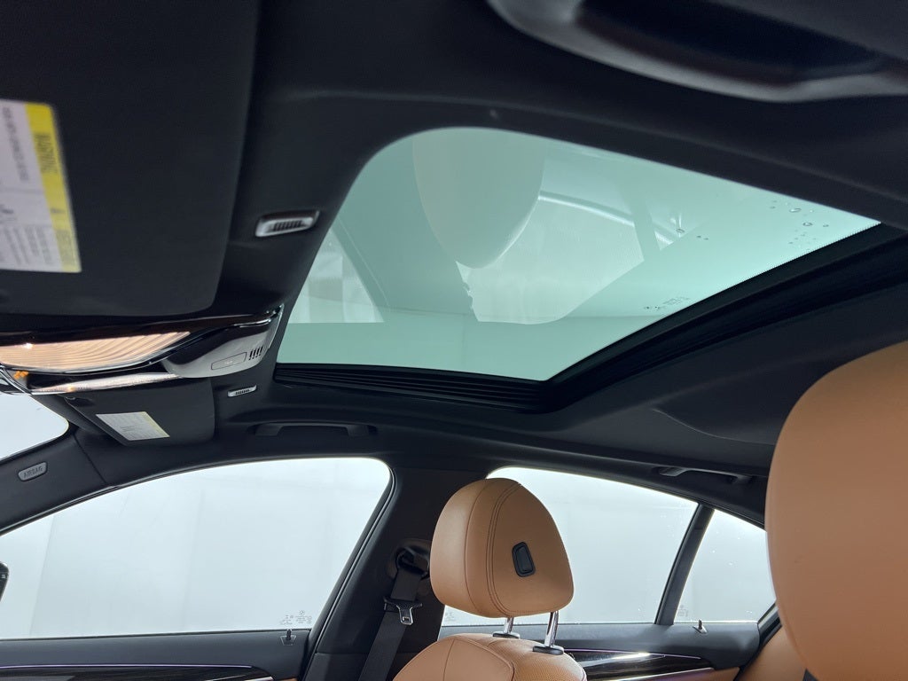 2023 BMW 5 Series 540i xDrive