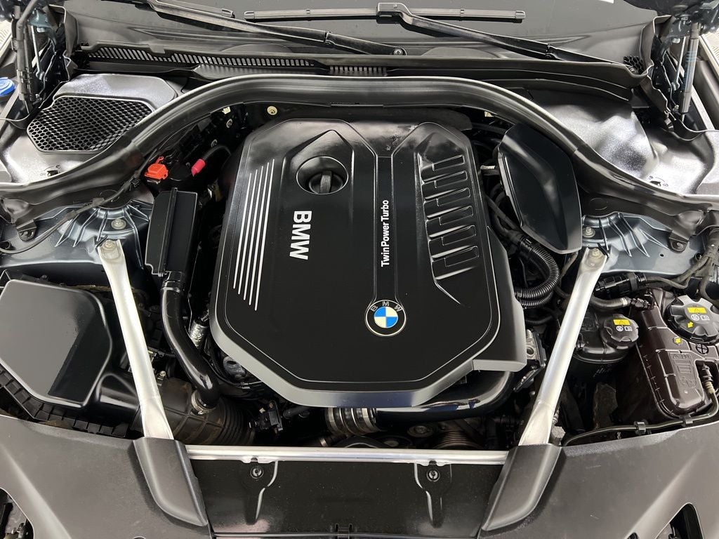 2018 BMW 5 Series 540i xDrive Sport Line