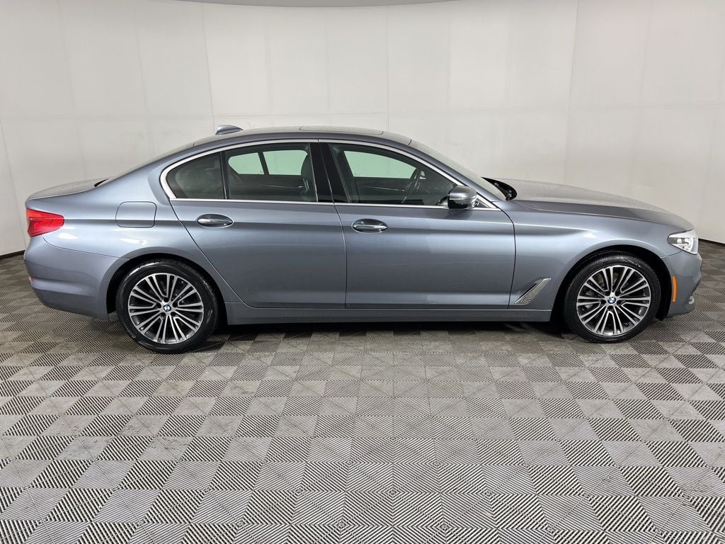 2018 BMW 5 Series 540i xDrive Sport Line