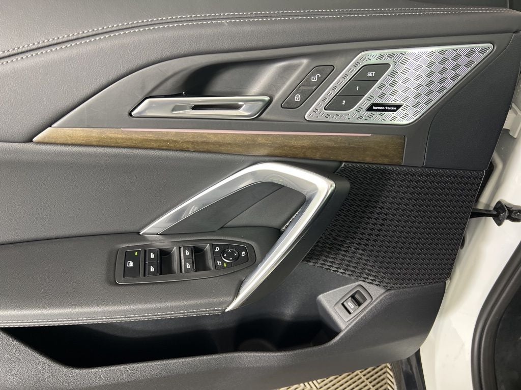 2025 BMW X1 xDrive28i xLine