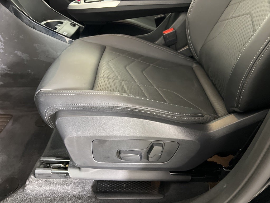 2025 BMW X1 xDrive28i xLine