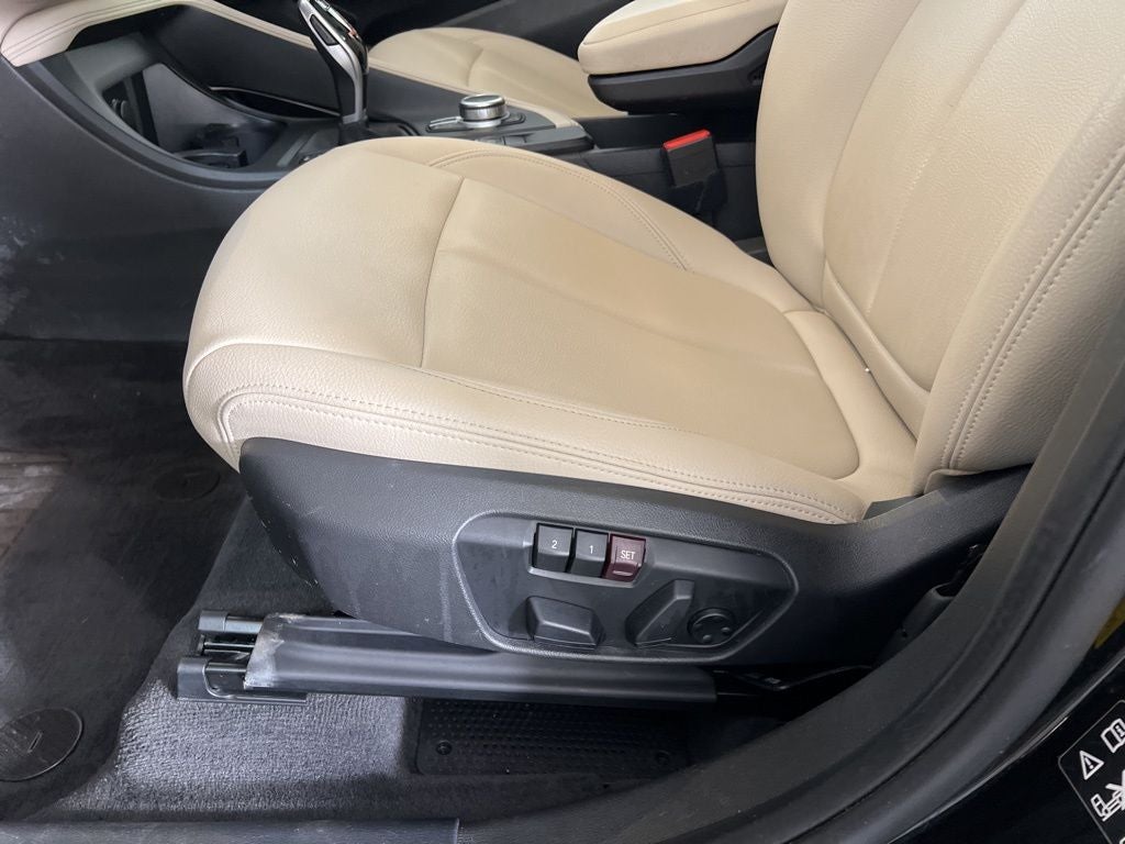 2022 BMW X1 xDrive28i xLine