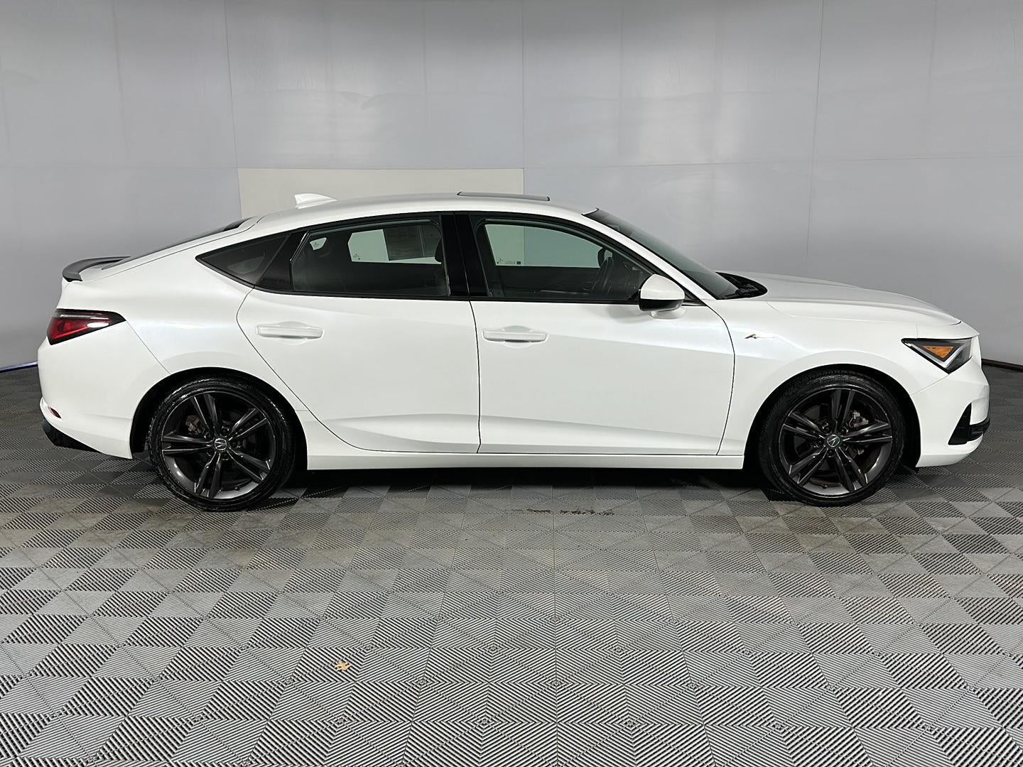 2023 Acura Integra w/A-SPEC