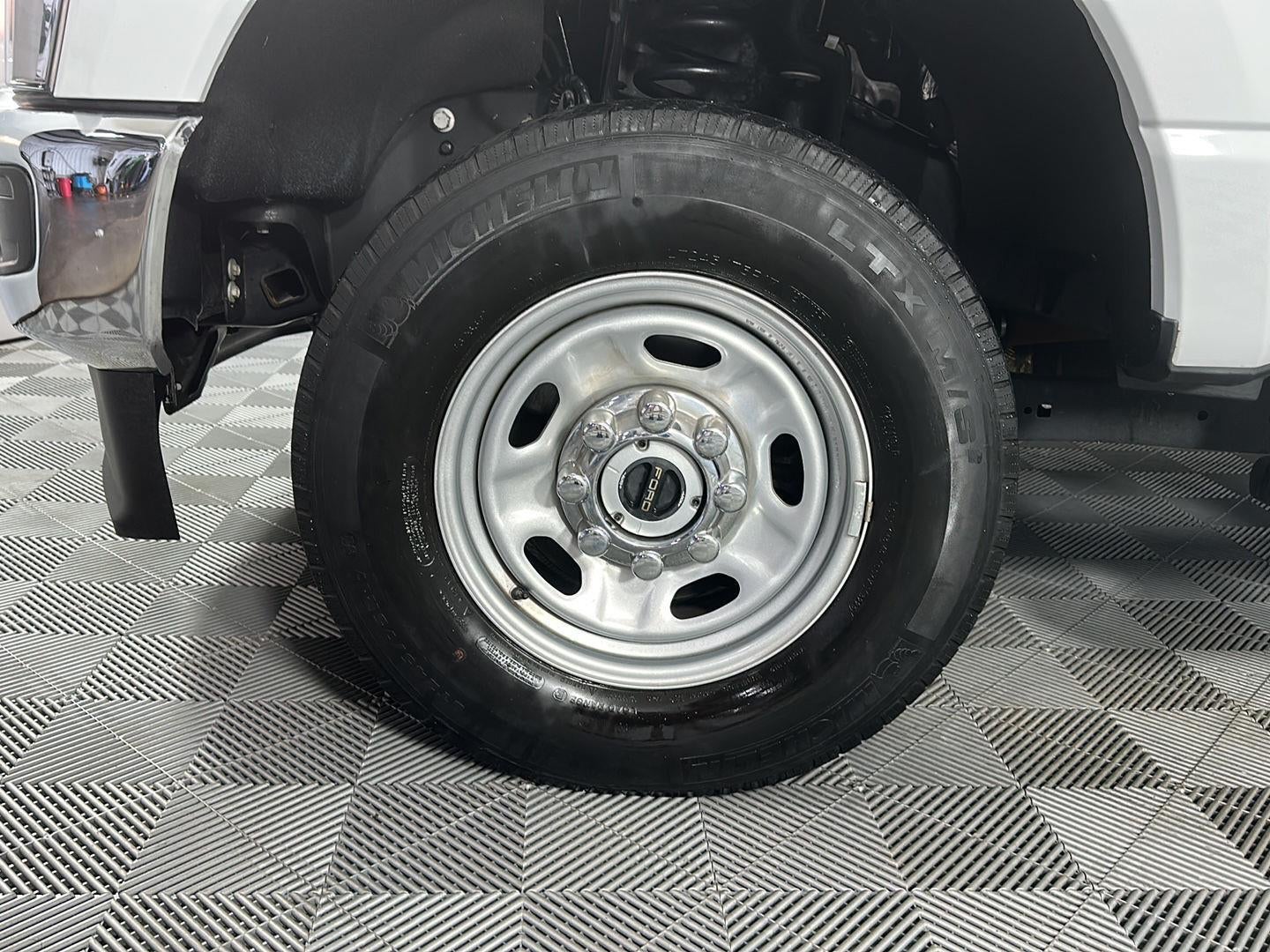 2023 Ford Super Duty F-250 Srw XL