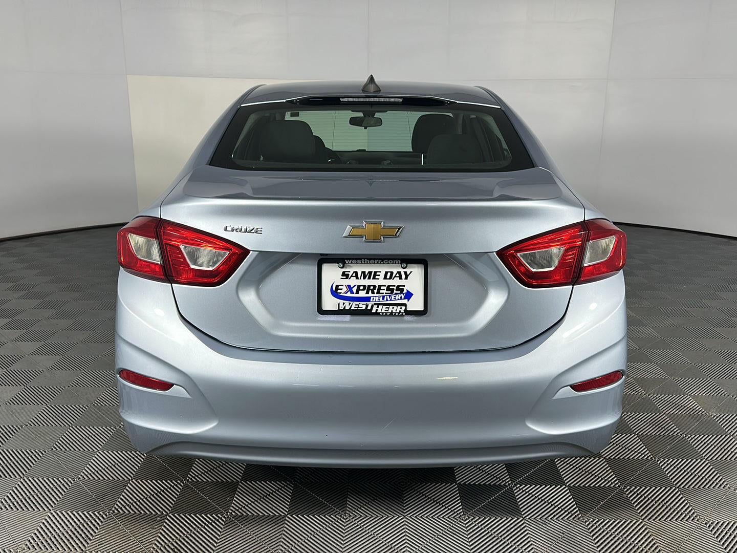 2018 Chevrolet Cruze LS