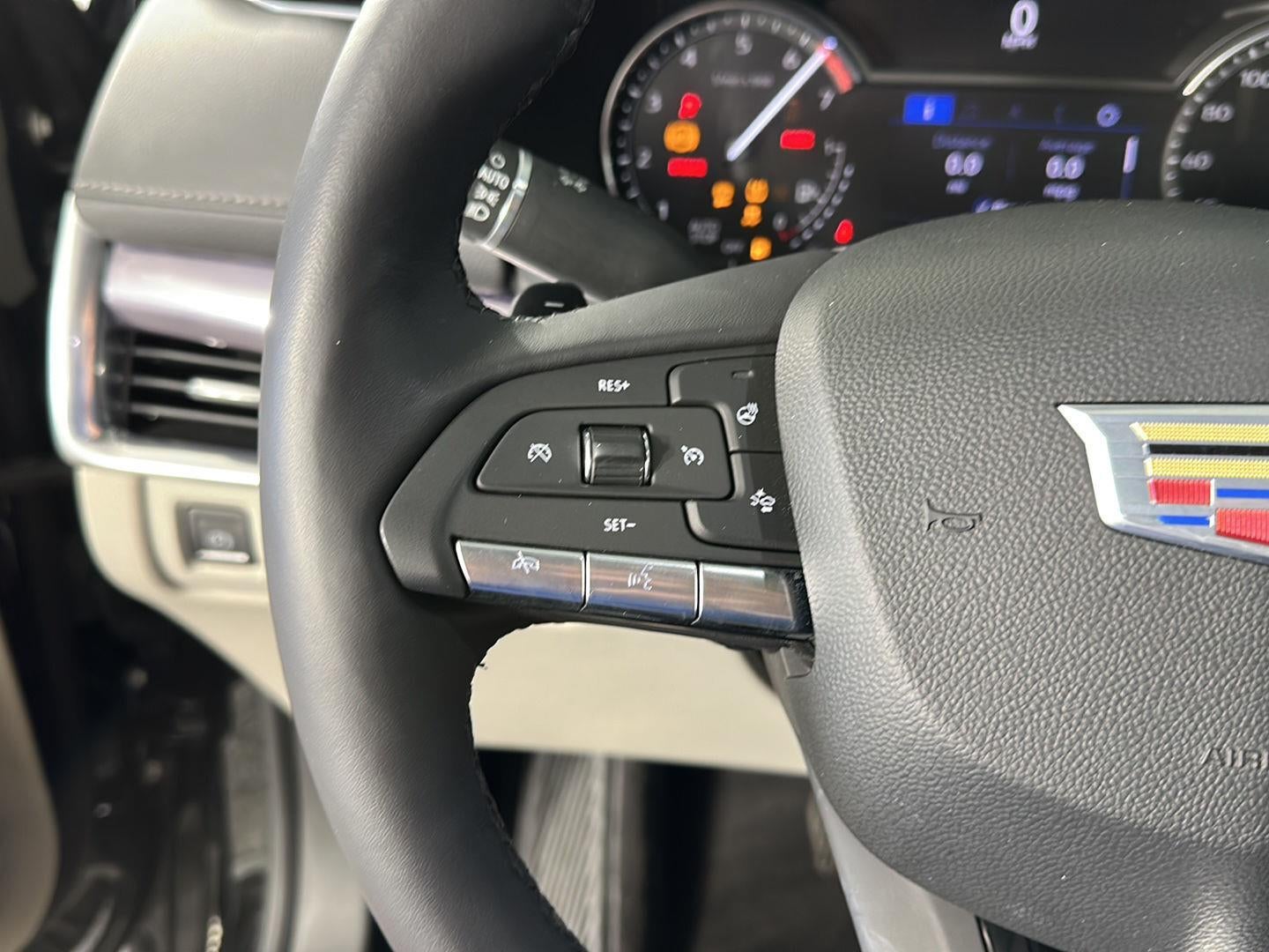 2022 Cadillac XT4 AWD Luxury