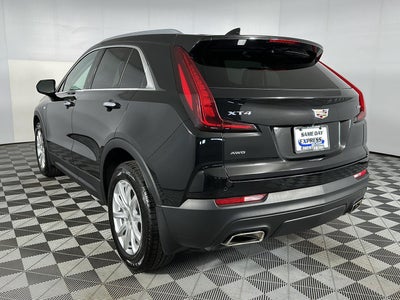 2022 Cadillac XT4 AWD Luxury