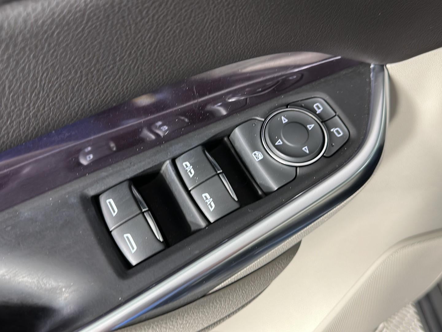 2022 Cadillac XT4 AWD Luxury