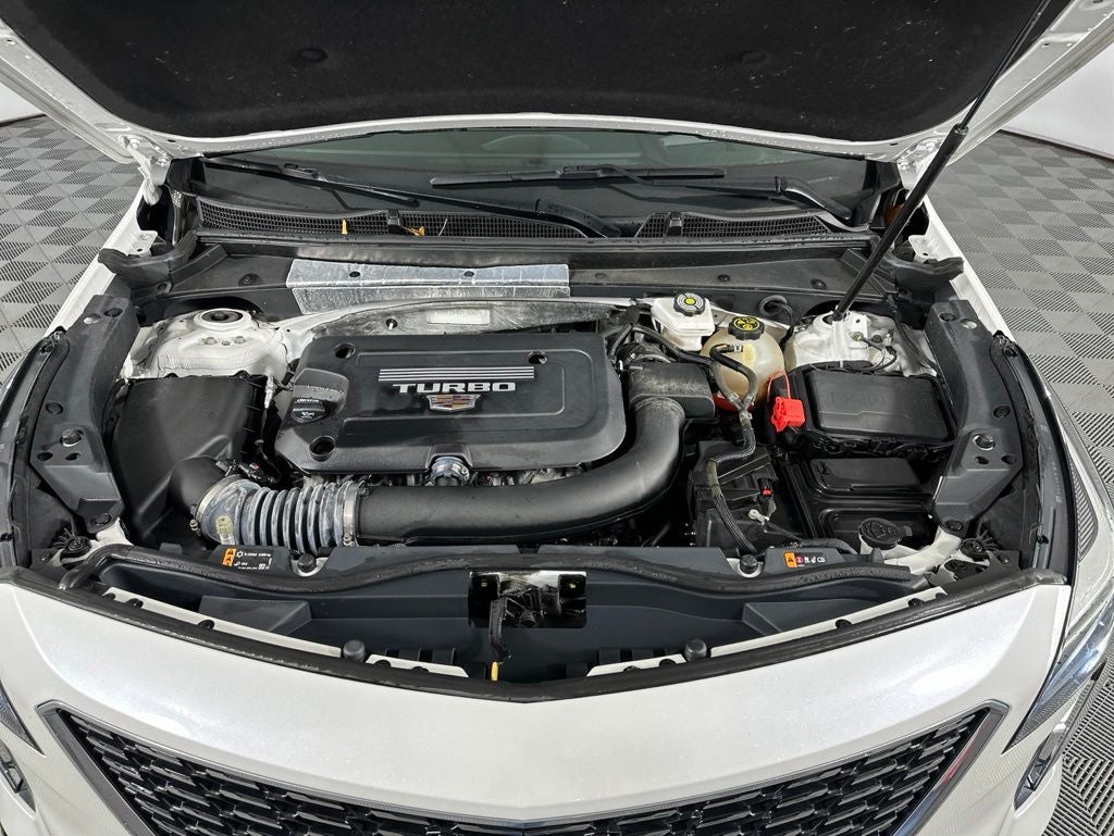 2023 Cadillac XT4 Premium Luxury