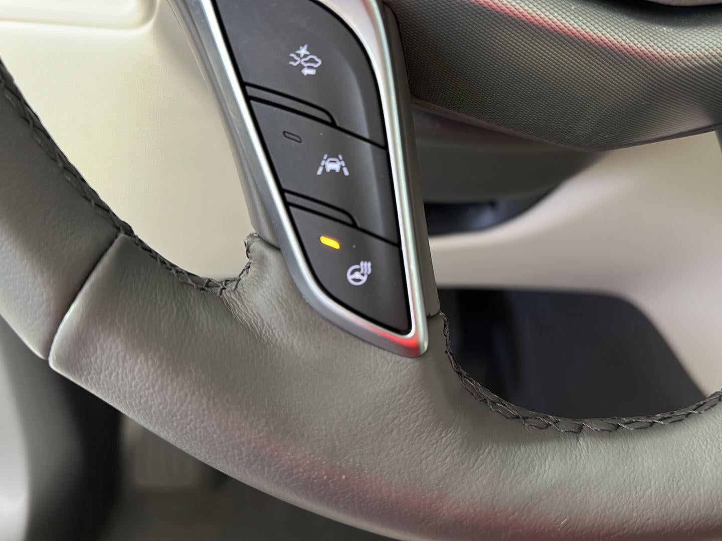 2024 Cadillac XT5 AWD Premium Luxury