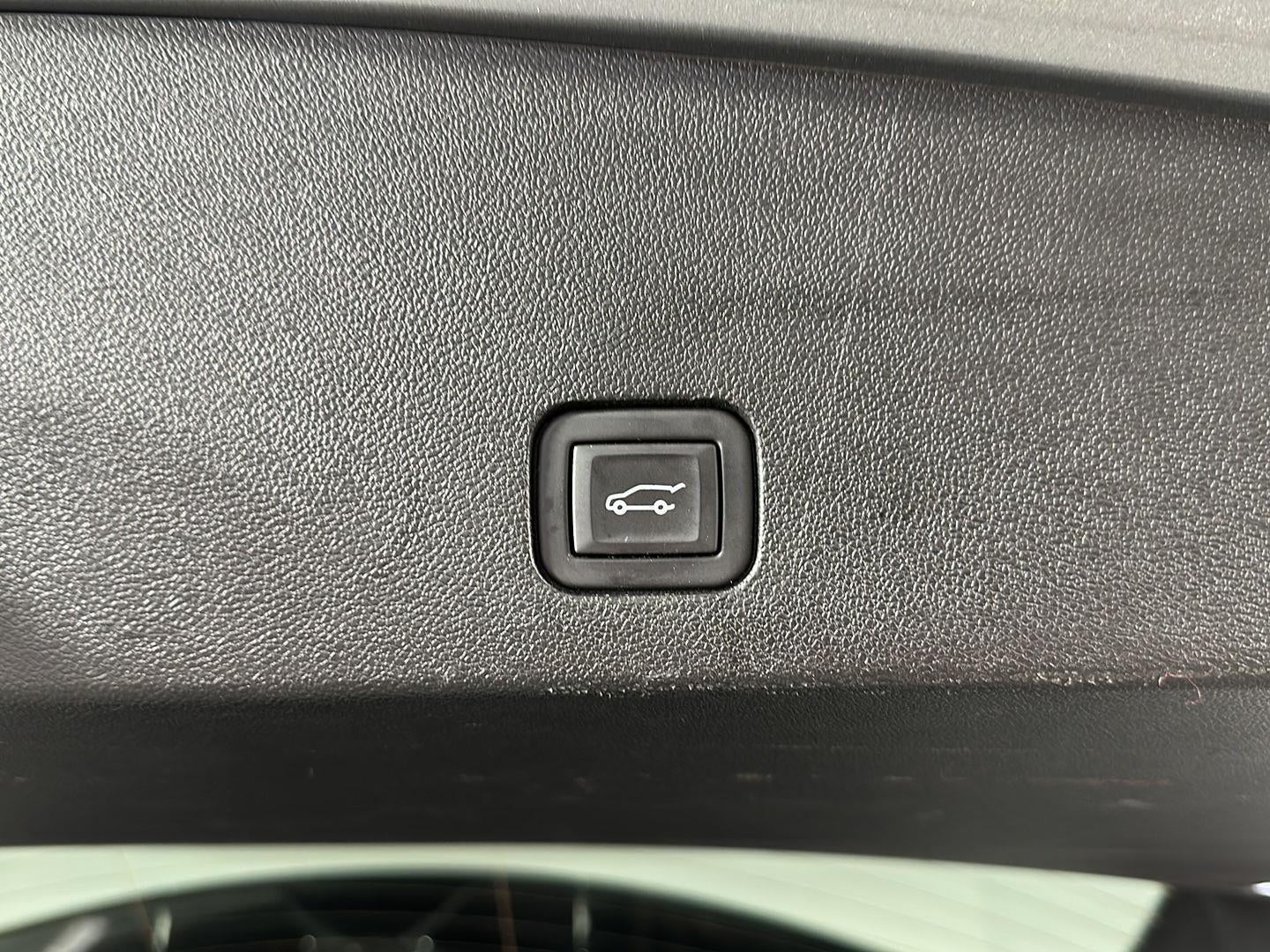 2023 Cadillac XT6 AWD Premium Luxury
