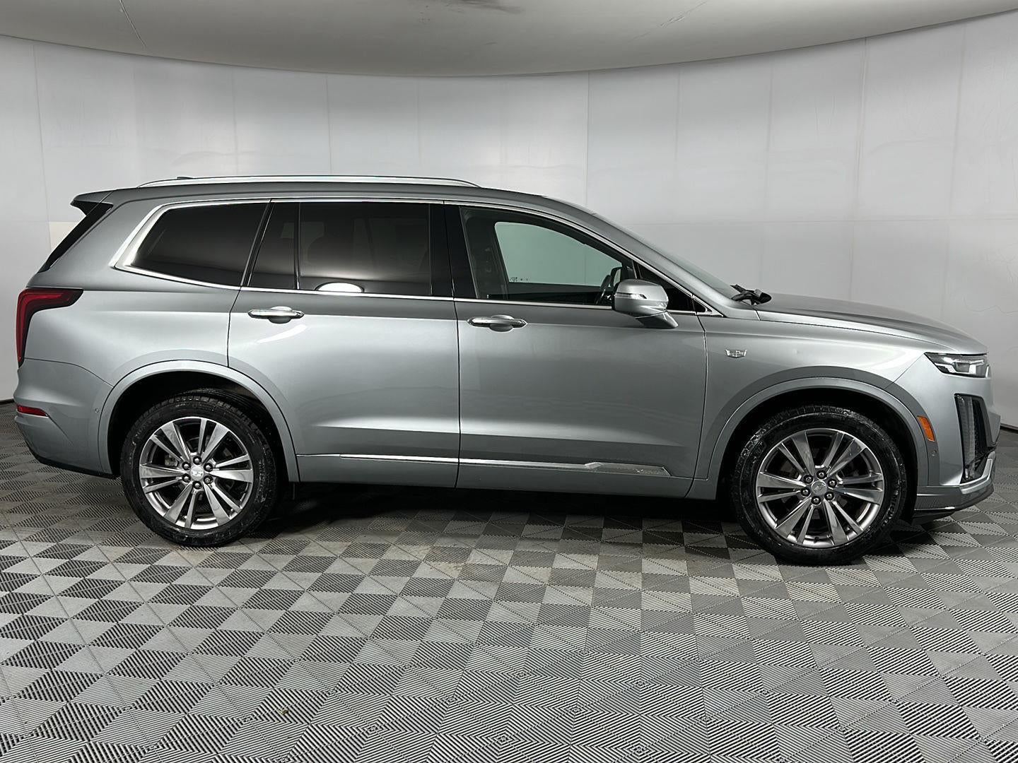 2023 Cadillac XT6 AWD Premium Luxury