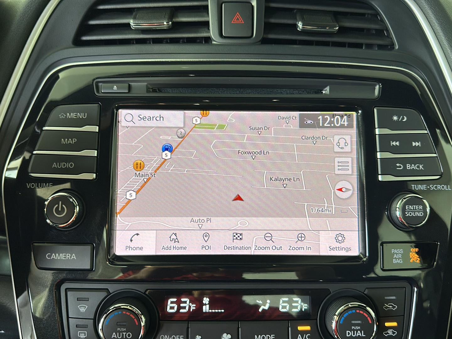 2023 Nissan Maxima SR