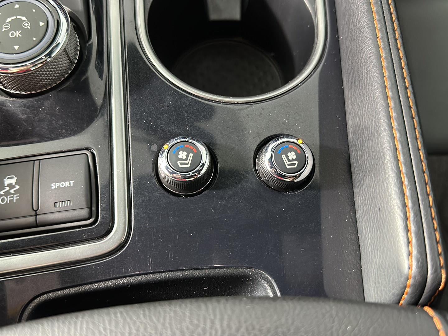 2023 Nissan Maxima SR