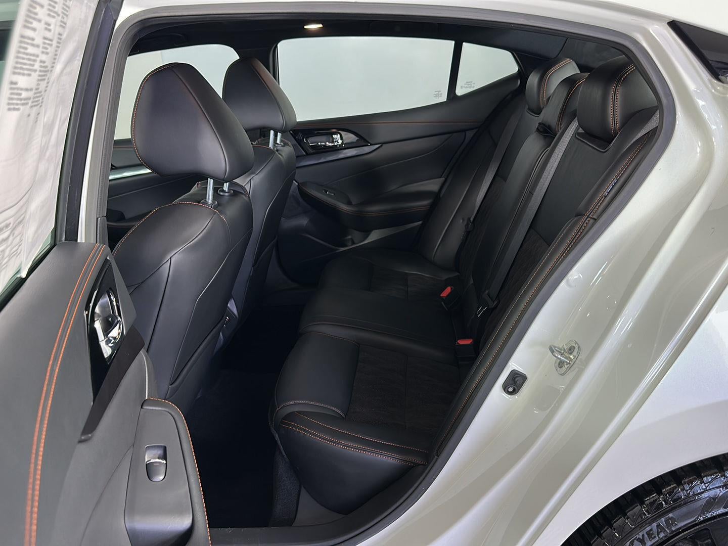 2023 Nissan Maxima SR