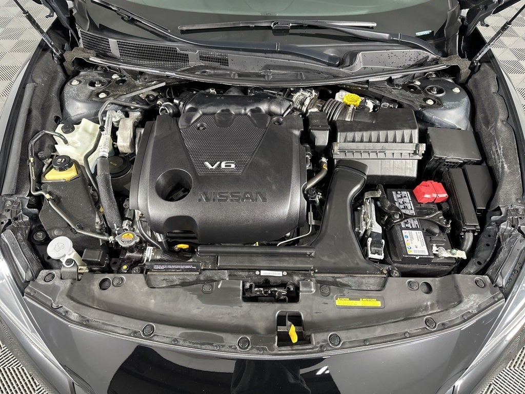 2023 Nissan Maxima Platinum