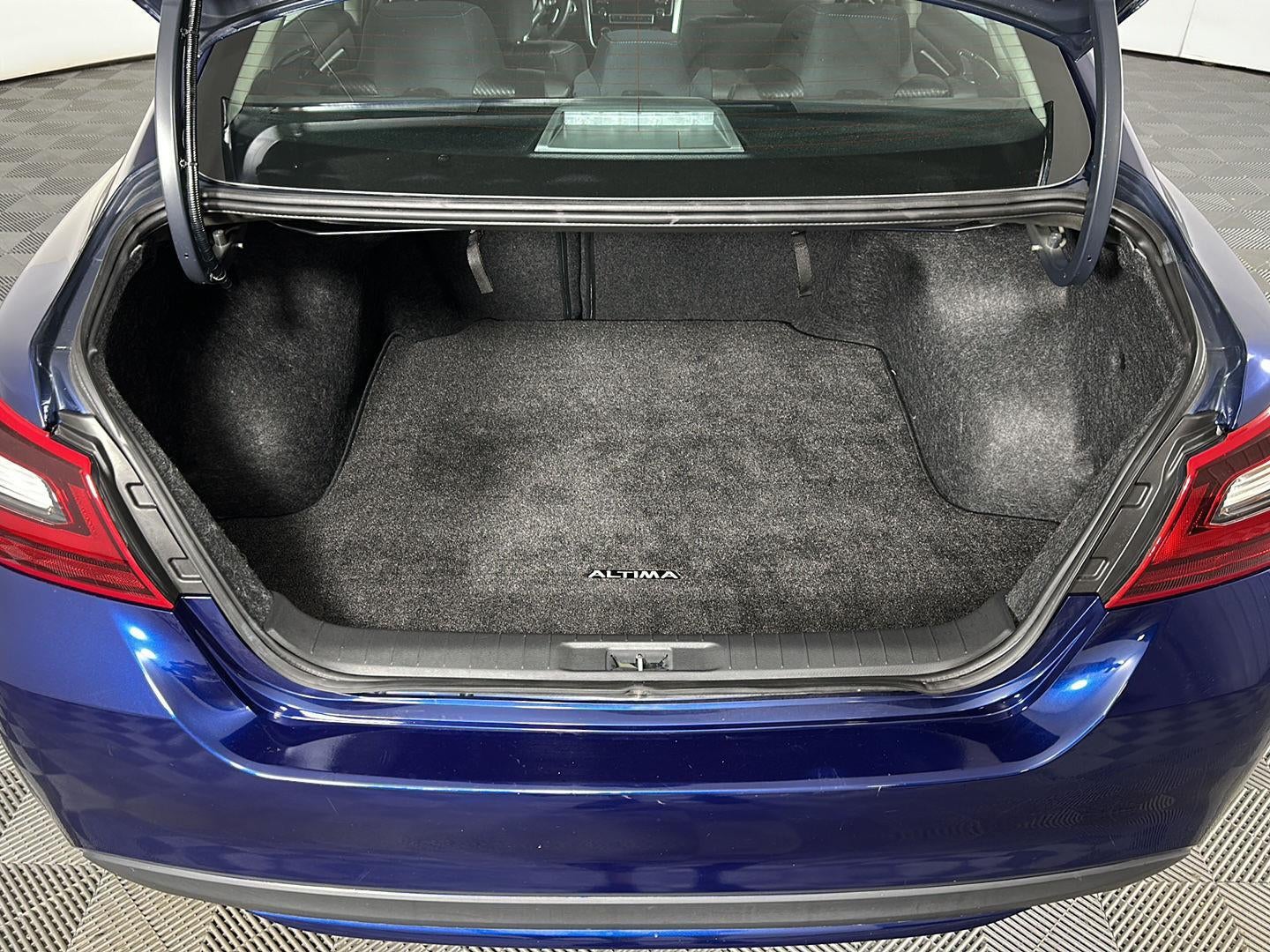 2018 Nissan Altima 2.5 SR