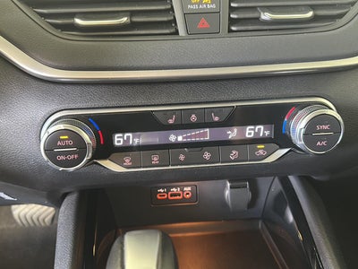 2020 Nissan Altima 2.5 SV