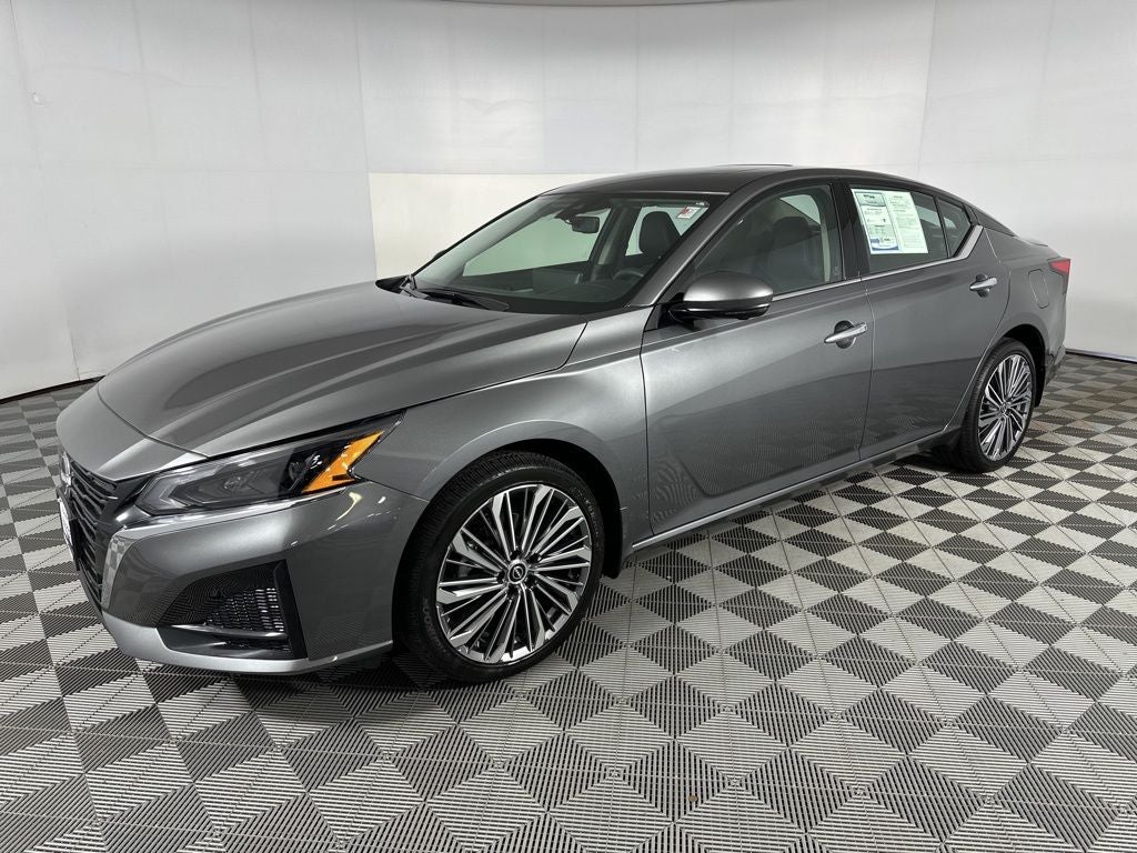 2025 Nissan Altima 2.5 SL