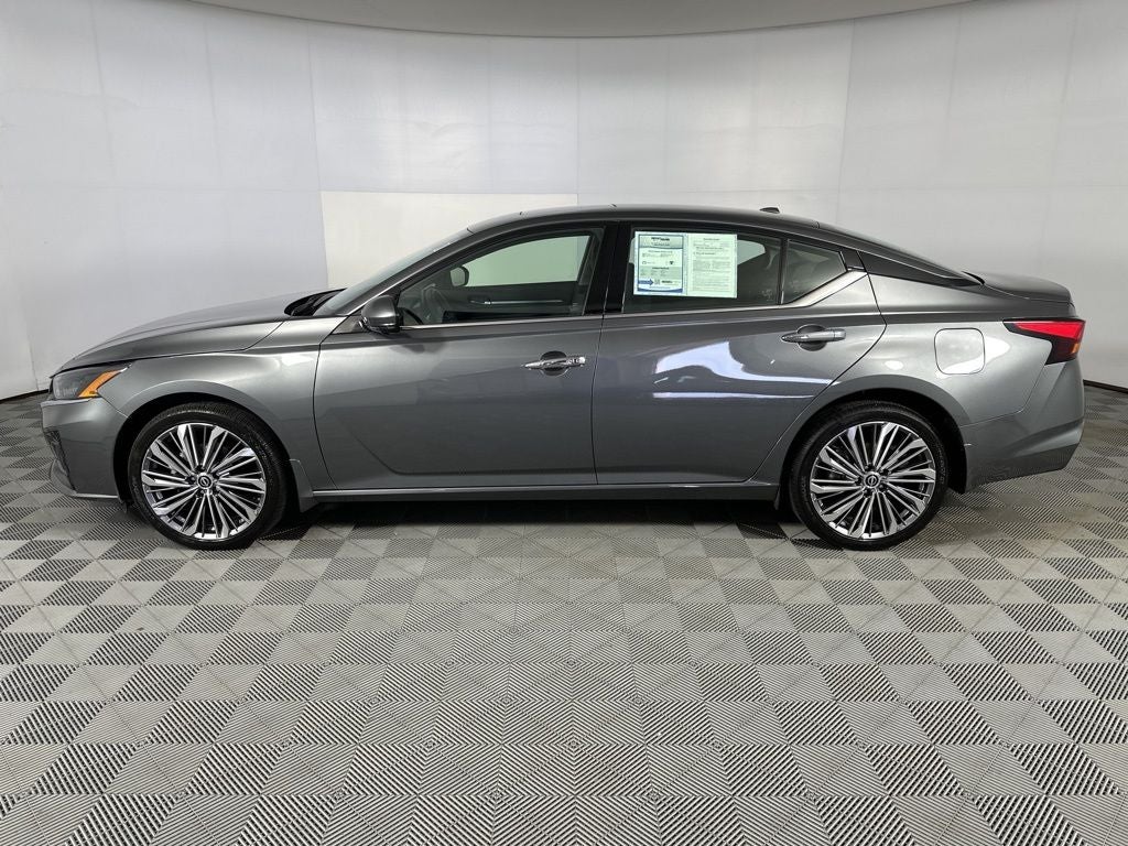 2025 Nissan Altima 2.5 SL