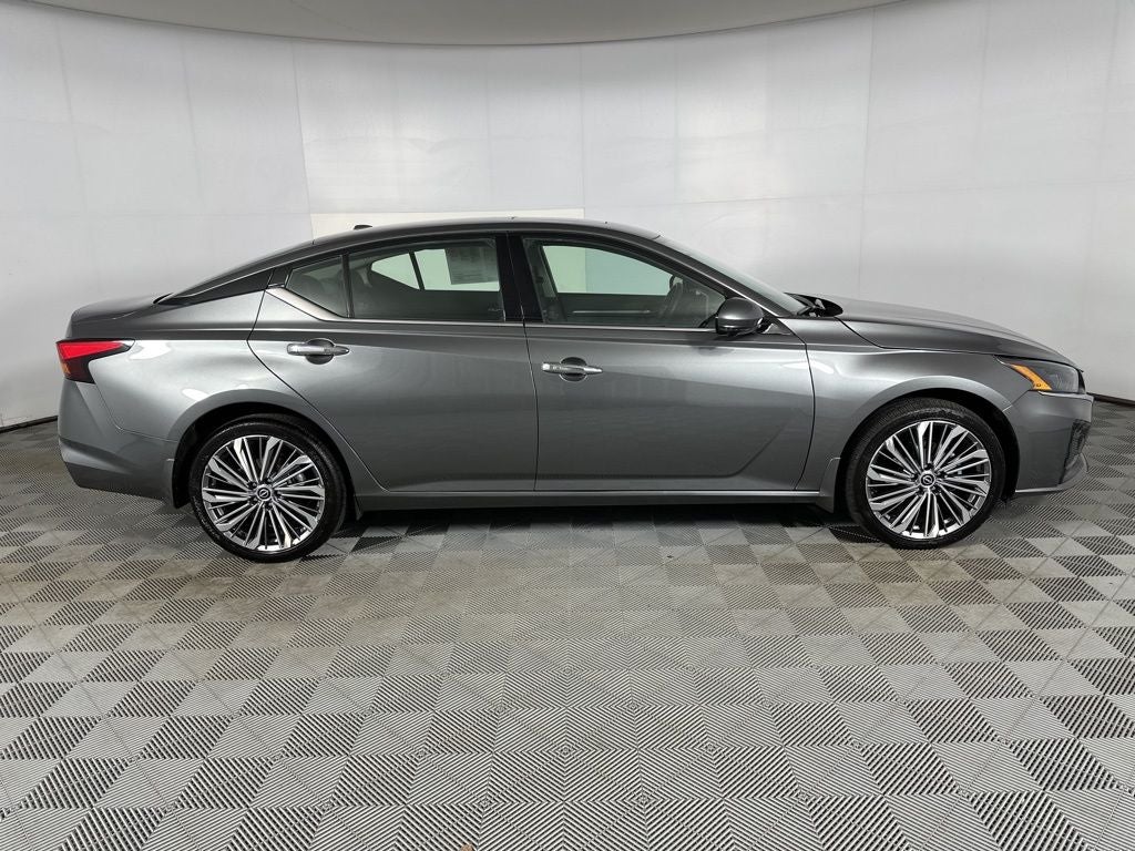 2025 Nissan Altima 2.5 SL