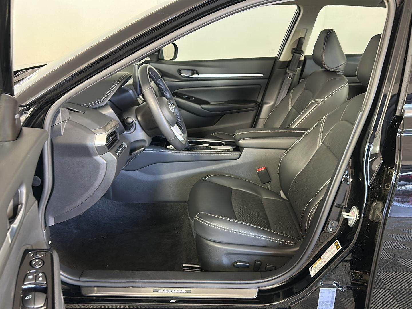 2025 Nissan Altima SL