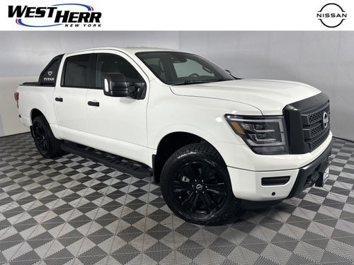 2024 Nissan Titan SV
